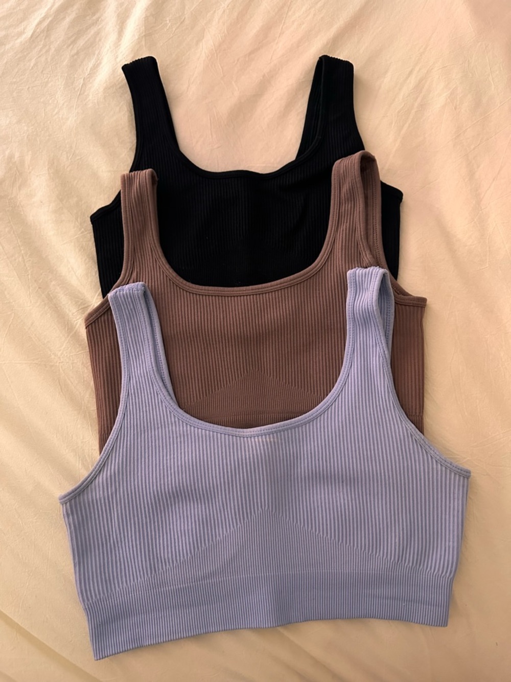 Women’s sports bra-size small